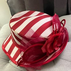 Giovanna Signature (Kentucky Derby) Hat Red & White Striped
